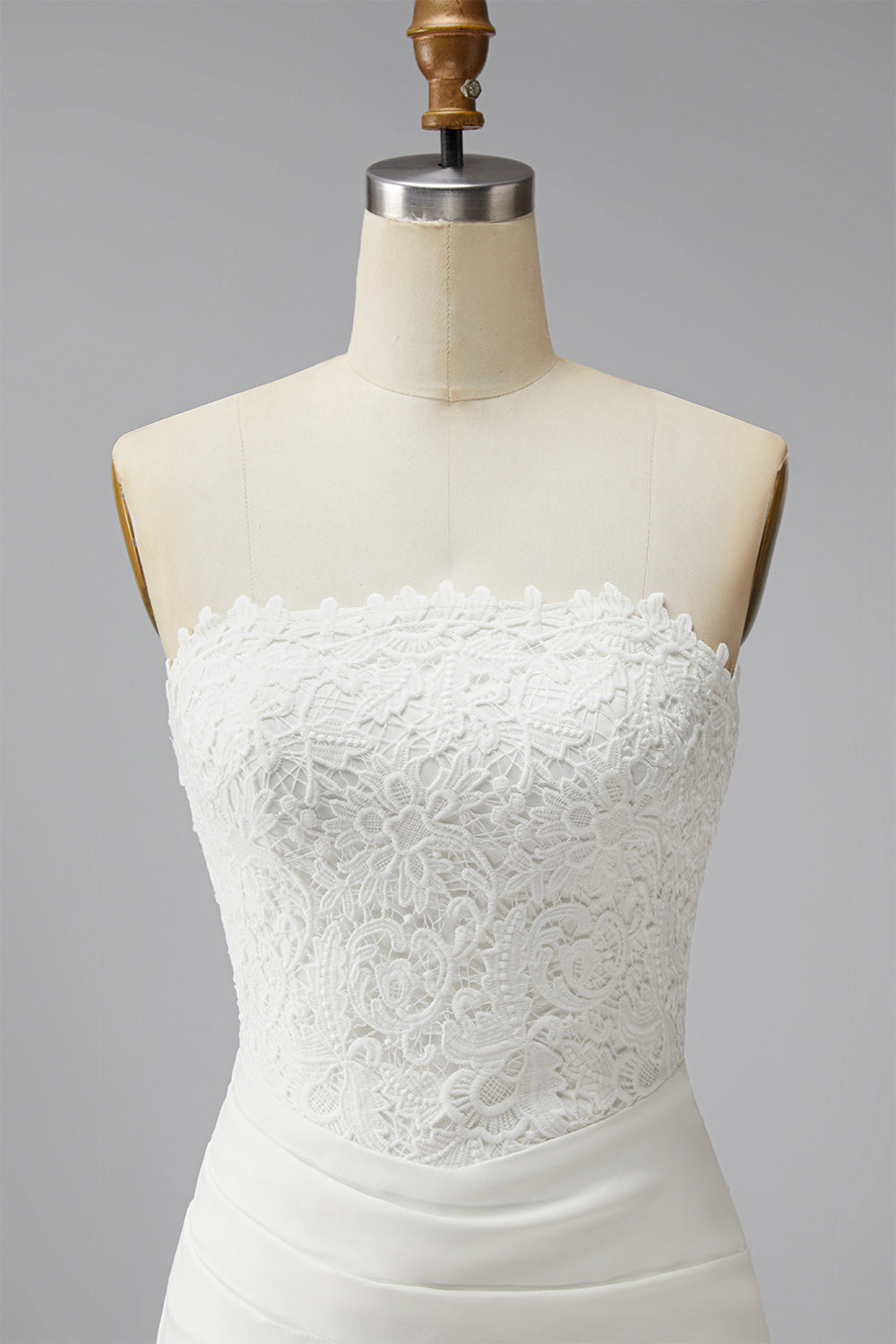 White Lace Strapless Ruched Tight Short Corset Graduation Dress