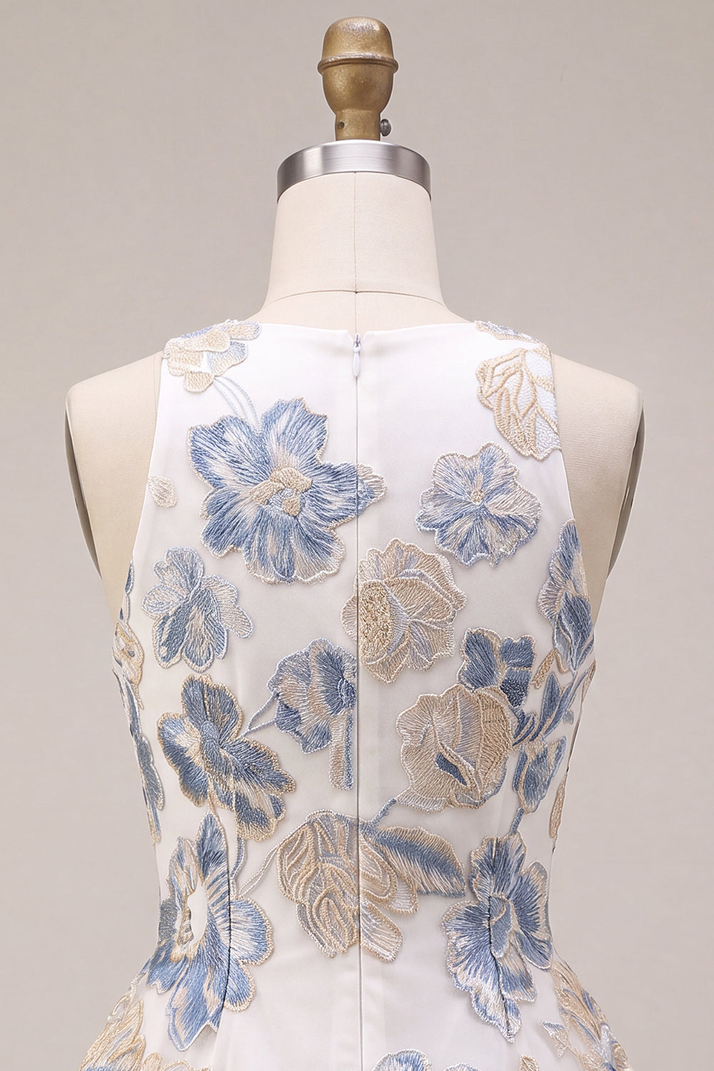 White Plum Flower A Line Jacquard Short Homecoming Dress