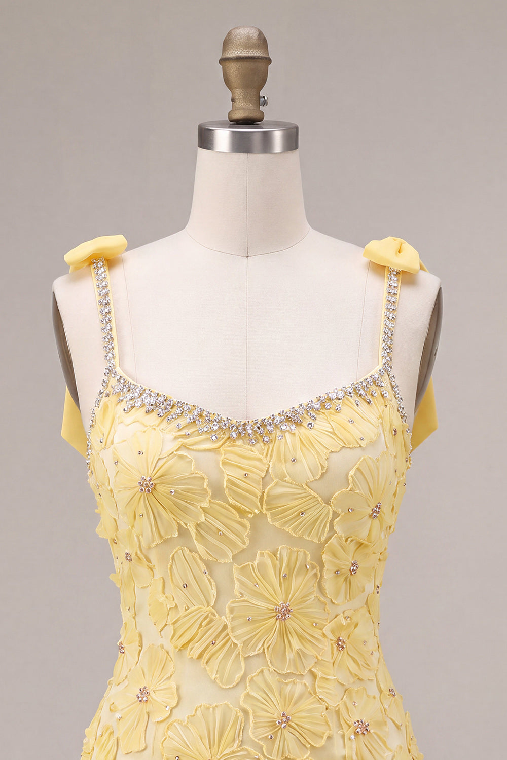 Yellow Floral Tight Beaded Ruffled Short Homecoming Dress with Bows