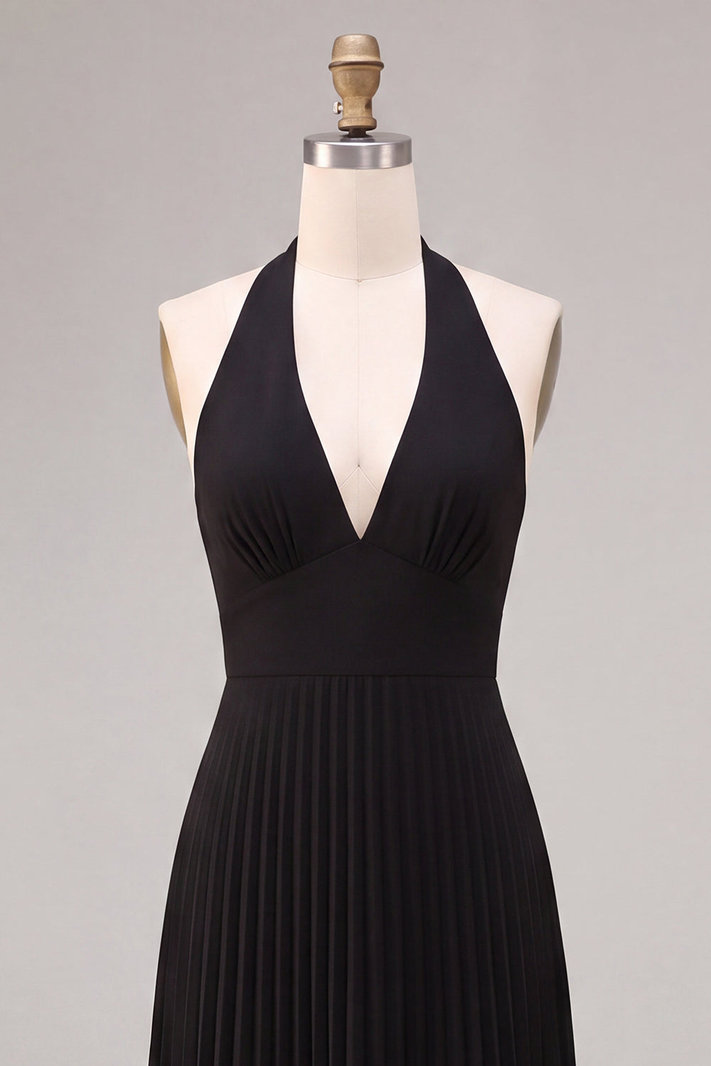 Chiffon Black A Line Pleated Halter Long Formal Dress