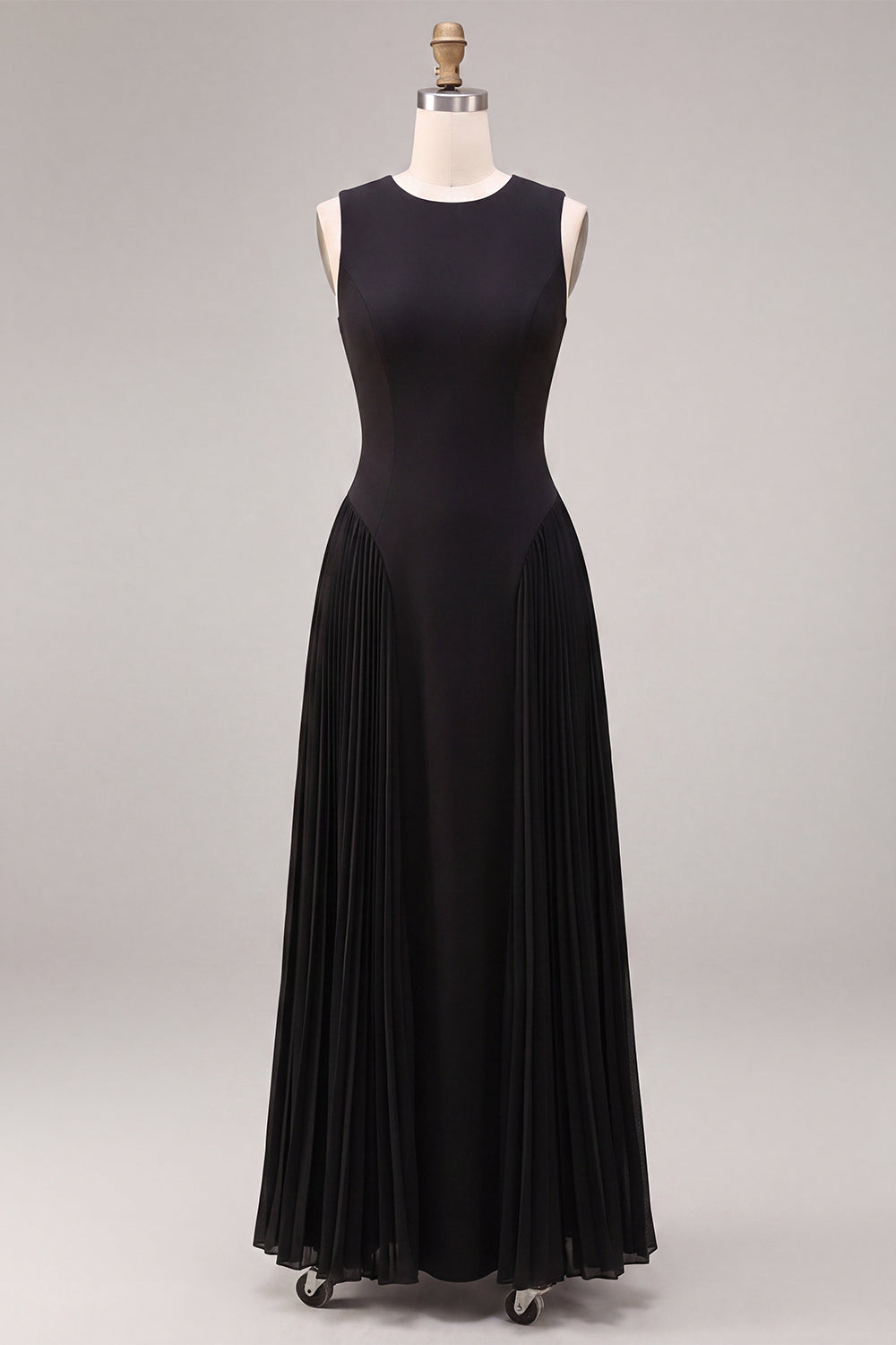 Black A Line Simple Round Neck Pleated Long Formal Dress