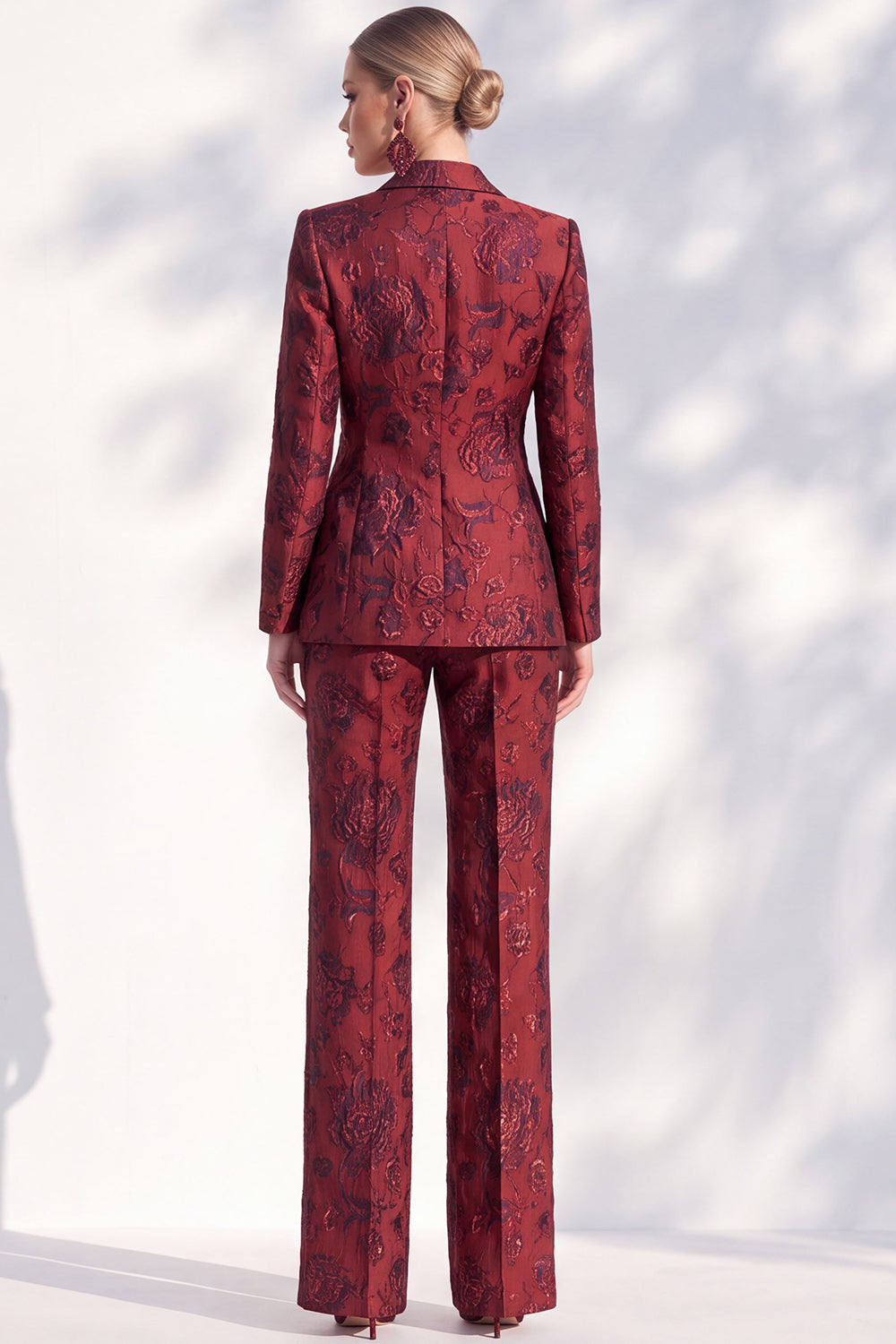 Dark Red Jacquard Floral Peak Lapel Double Breasted 2-Piece Work Suits