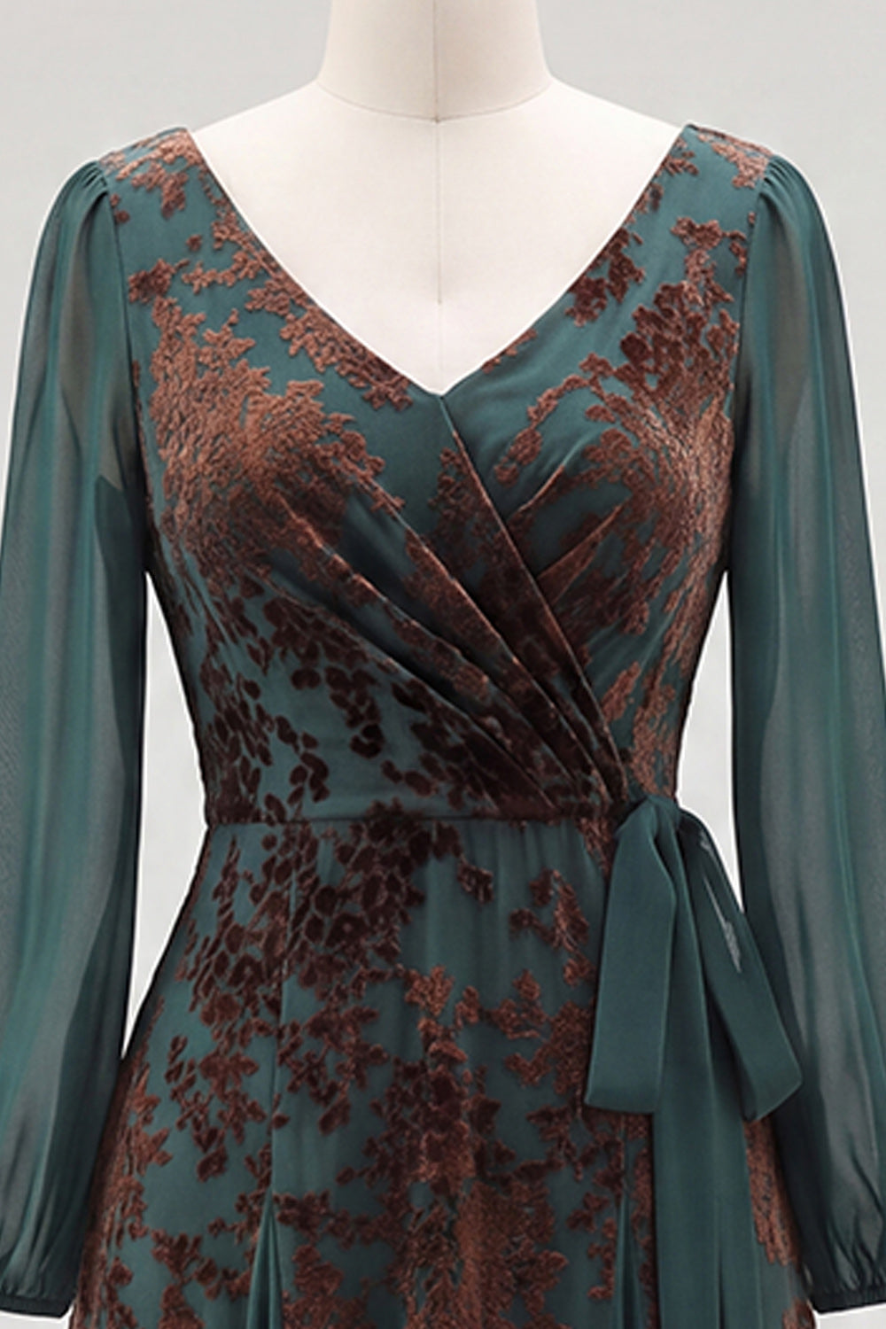 Dark Green Floral V-Neck Ruched Long Sleeves Velvet Holiday Dress with Sash