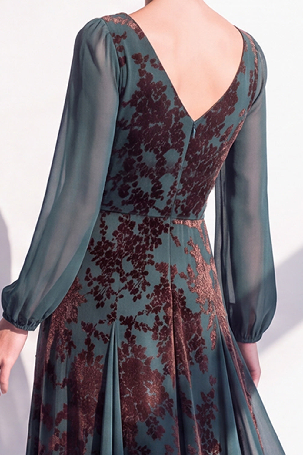 Dark Green Floral V-Neck Ruched Long Sleeves Velvet Holiday Dress with Sash
