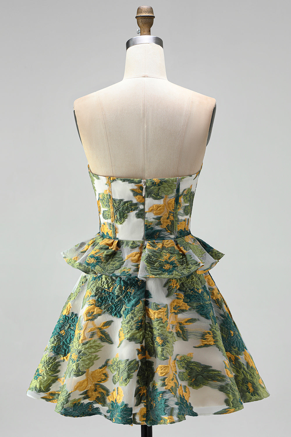 Green Floral Jacquard A Line Ruffled Short Homecoming Dress