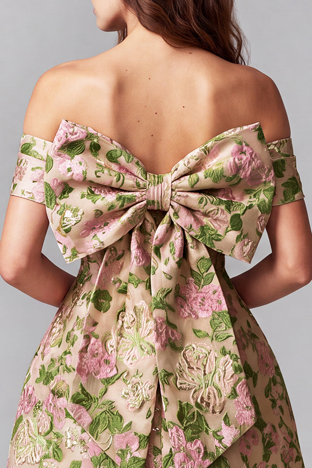 Champagne Jacquard A-Line Ruched Short Homecoming Dress with Bow