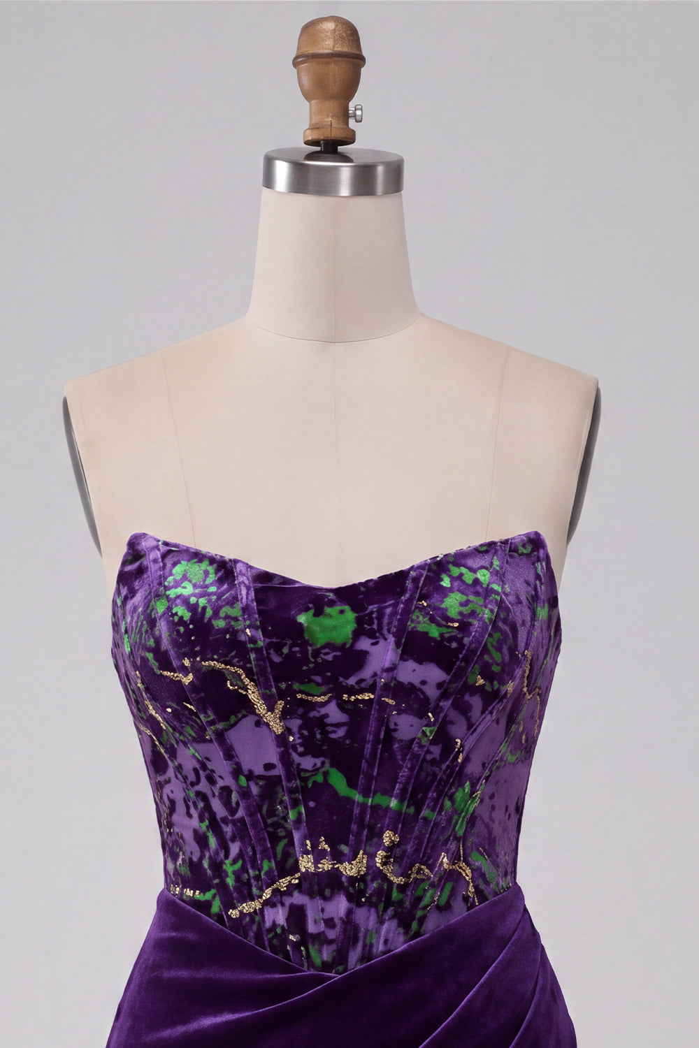 Plum Floral Corset Tight Strapless Velvet Short Homecoming Dress