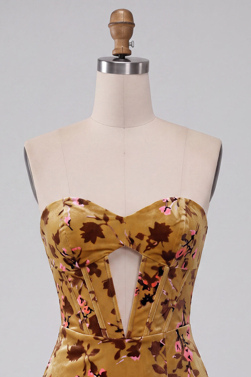 Ginger Yellow Floral Velvet Sweetheart Corset Tight Short Homecoming Dress