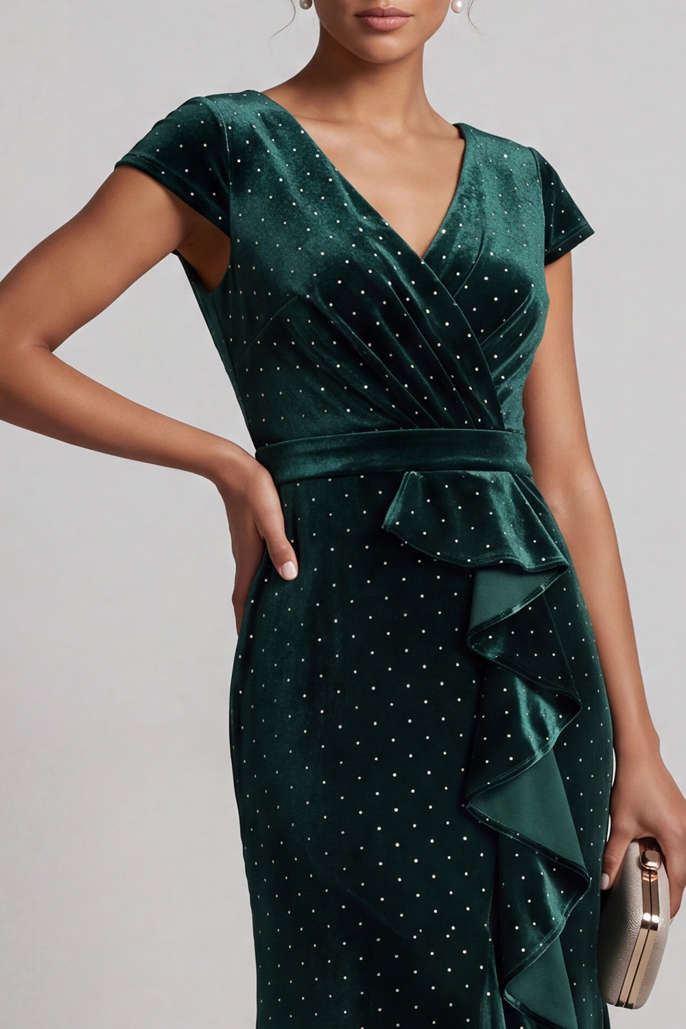 Dark Green Velvet V-Neck Beaded Ruffled Long Mother of the Bride Dress with Sleeves