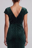 Dark Green Velvet V-Neck Beaded Ruffled Long Mother of the Bride Dress with Sleeves