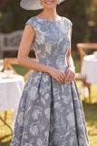 Grey A-Line Boat Neck Jacquard Ruched Midi Mother of the Bride Dress