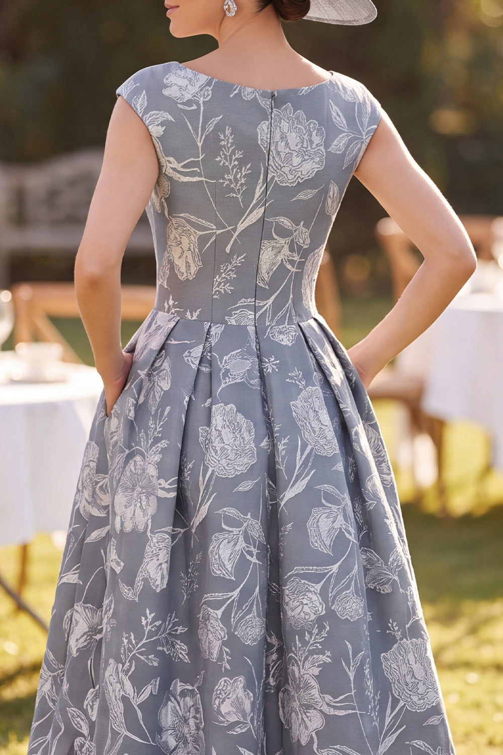Grey A-Line Boat Neck Jacquard Ruched Midi Mother of the Bride Dress