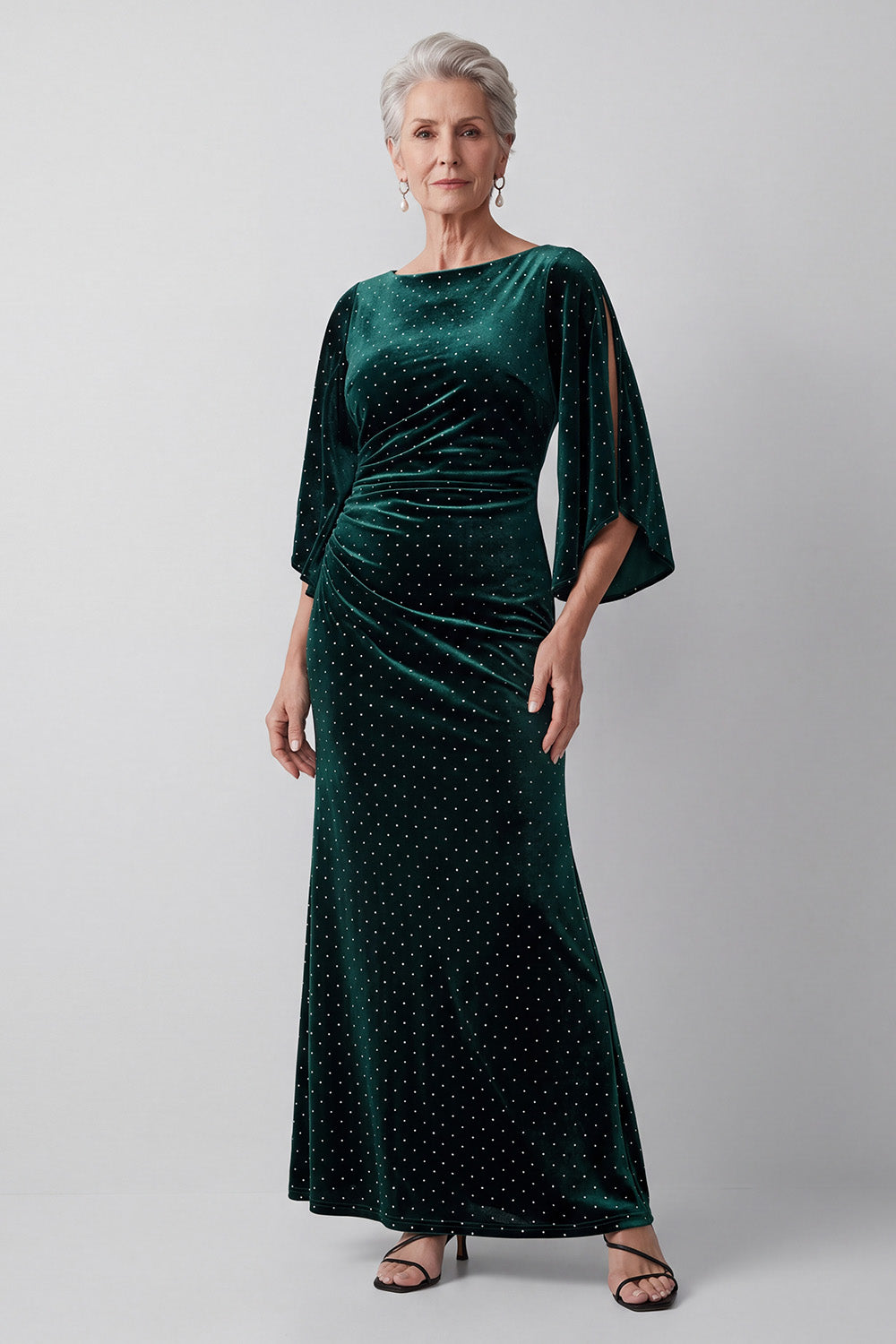 Dark Green Sheath Beaded Ruched Long Velvet Mother of the Bride Dress with Sleeves