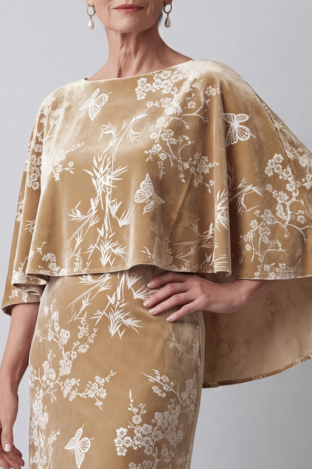 Champagne Sheath 2 Piece Floral Velvet Long Mother of the Bride Dress with Cape