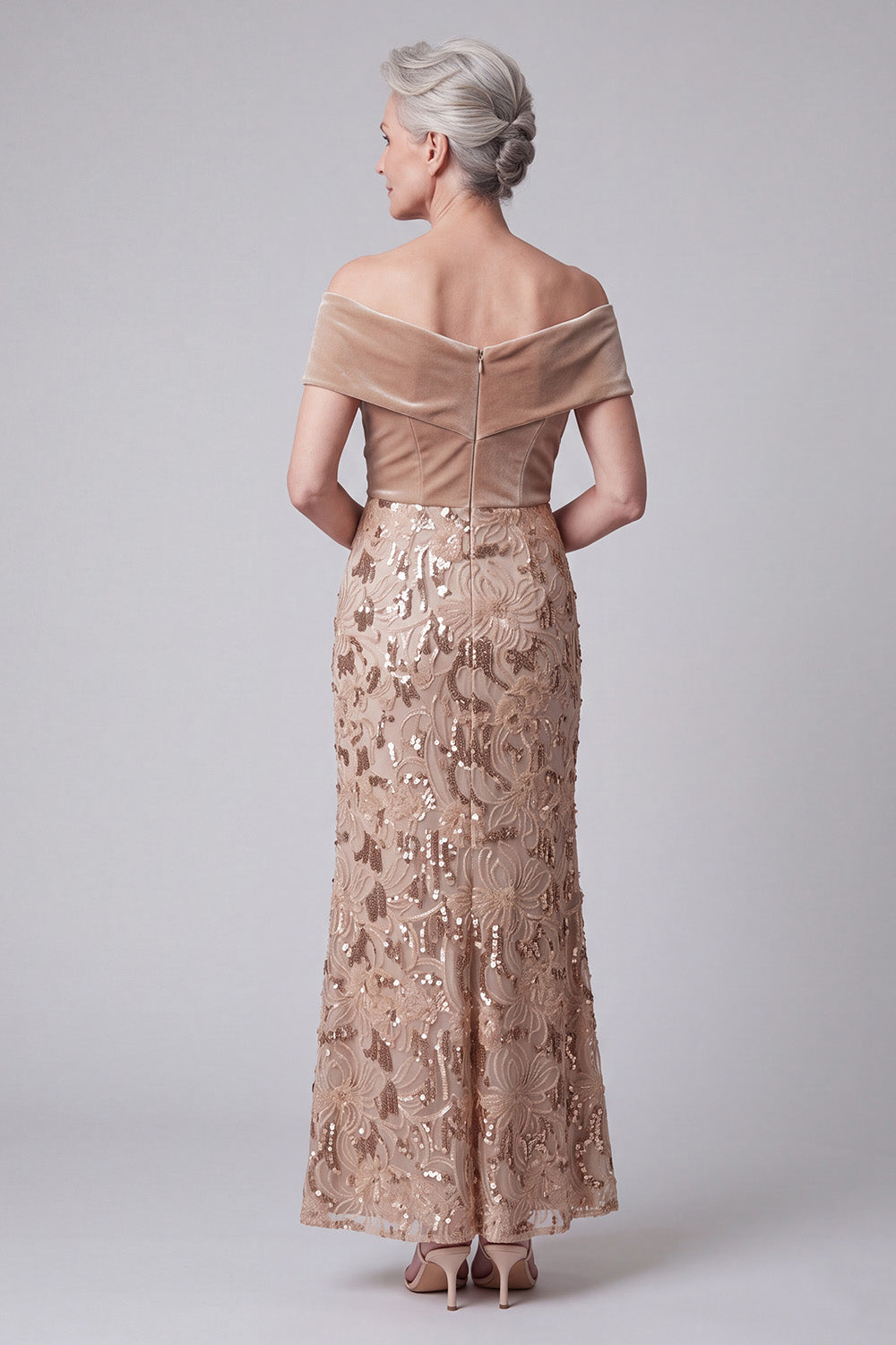 Sparkly Champagne Mermaid Ruched Floral Sequins Long Mother of the Bride Dress