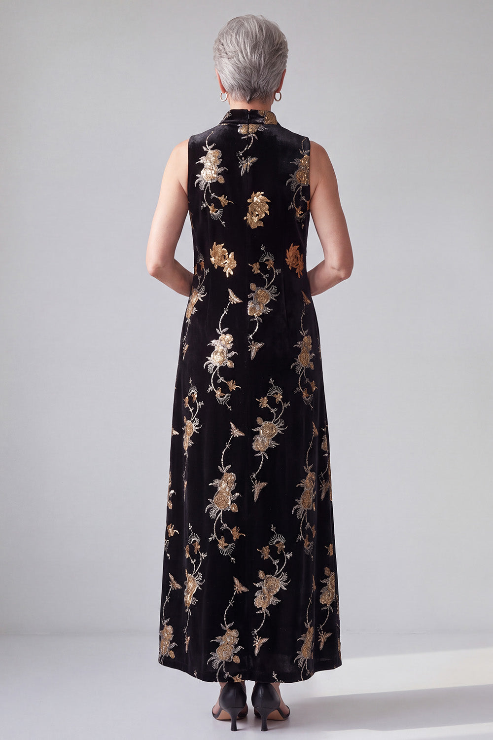 Sparkly Black Sheath High Neck Floral Sequins Long Velvet Holiday Dress