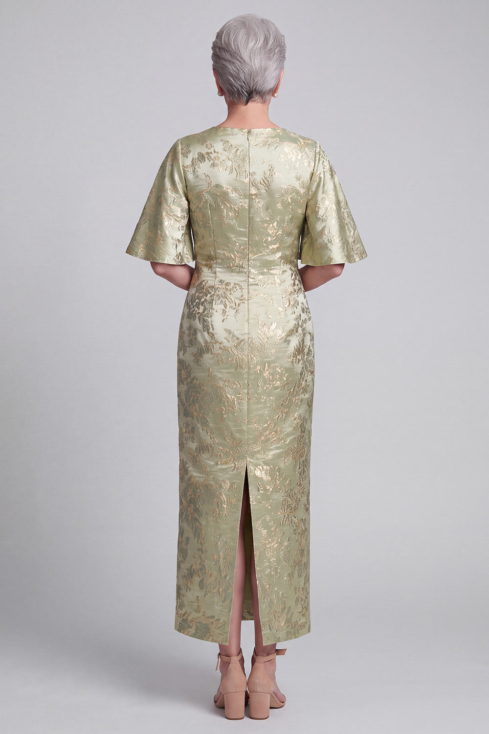 Light Green Sheath Jacquard Midi Mother of the Bride Dress with Sleeves