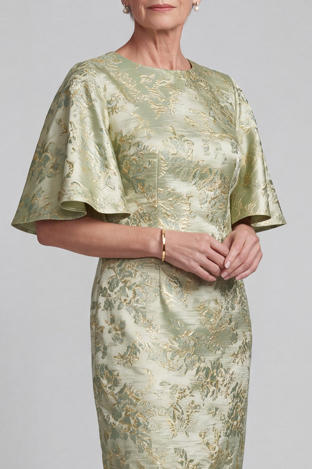 Light Green Sheath Jacquard Midi Mother of the Bride Dress with Sleeves