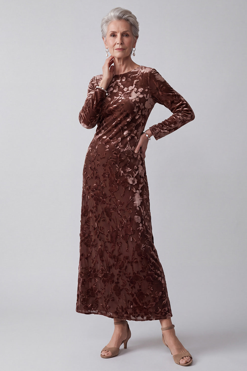 Chocolates Sheath Round Neck Floral Long Sleeves Velvet Holiday Dress