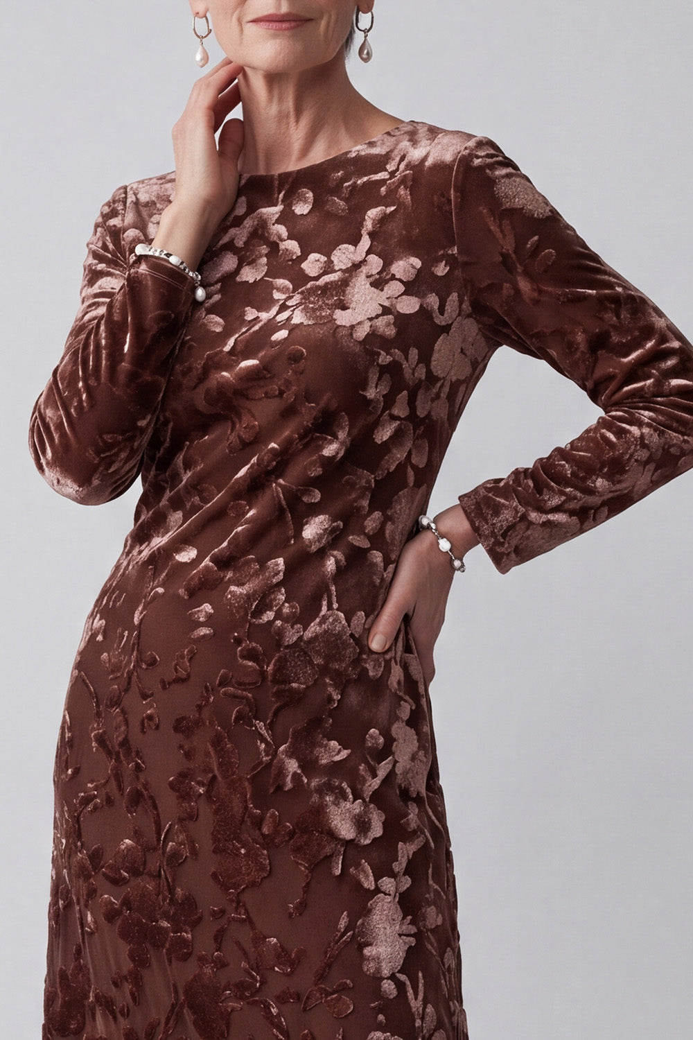 Chocolates Sheath Round Neck Floral Long Sleeves Velvet Holiday Dress