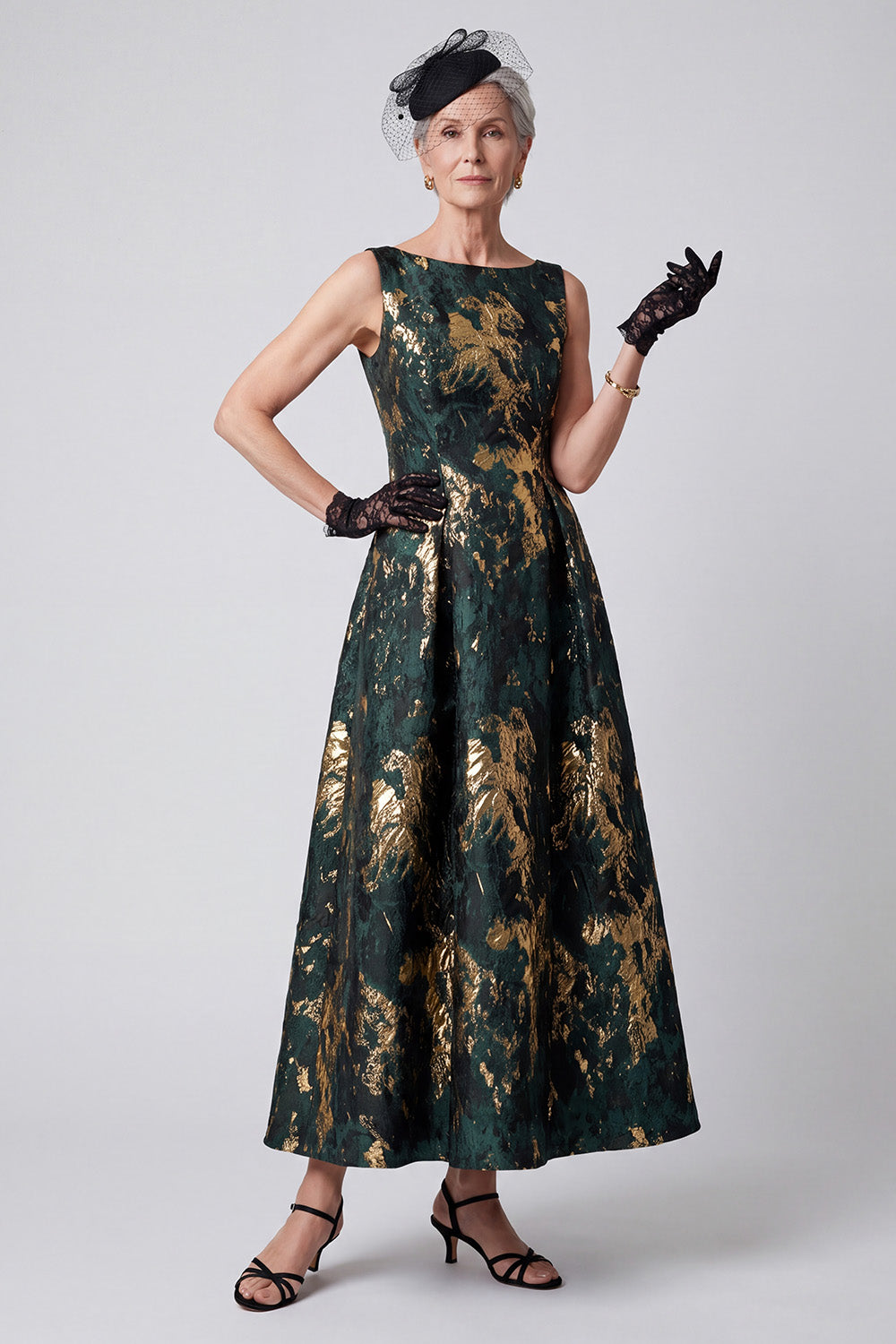 Sparkly Dark Green A-Line Boat Neck Jacquard Long Mother of the Bride Dress