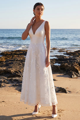 White A-Line V-Neck Floral Lace-Up Back Long Wedding Dress