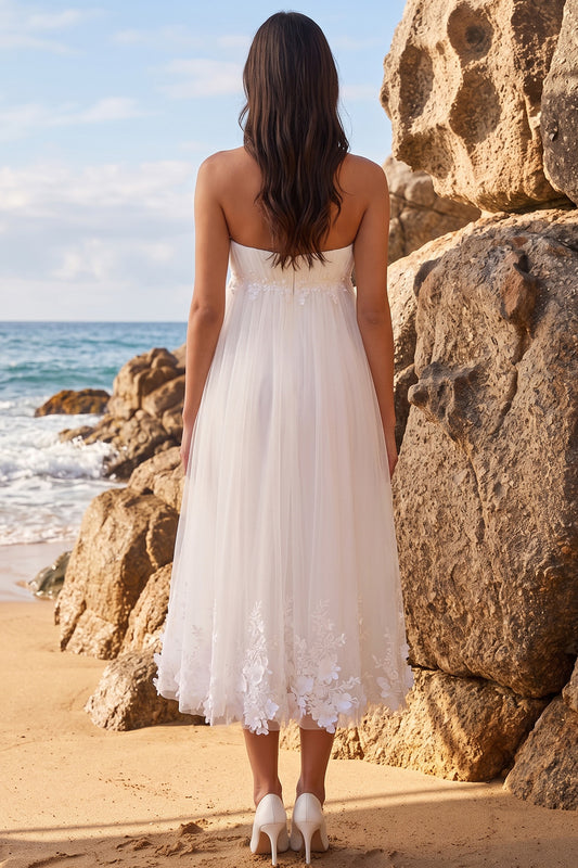 White A-Line Sweetheart Floral Ruched Tulle Midi Beach Wedding Dress