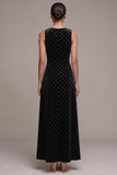 Sparkly Black Plaid A-Line Round Neck Long Velvet Holiday Party Dress
