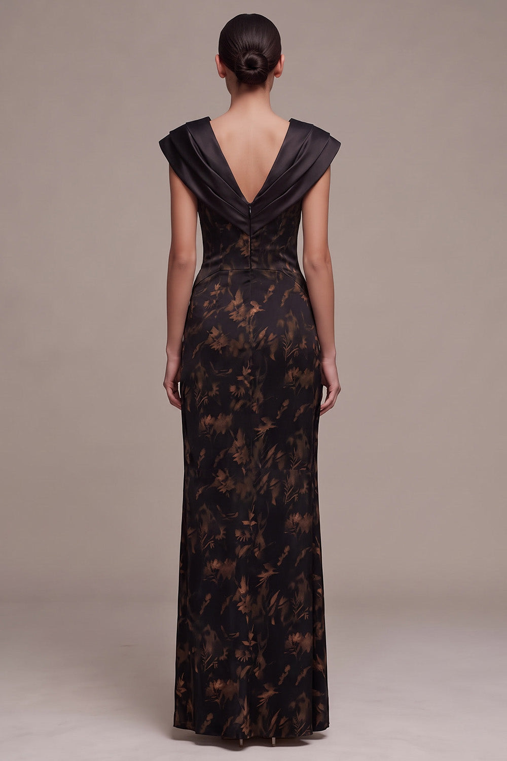 Black Sheath V-Neck Floral Ruched Cap Sleeves Long Formal Dress