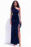 Dark Green Velvet Sheath One Shoulder Ruched Long Holiday Dress with Slit