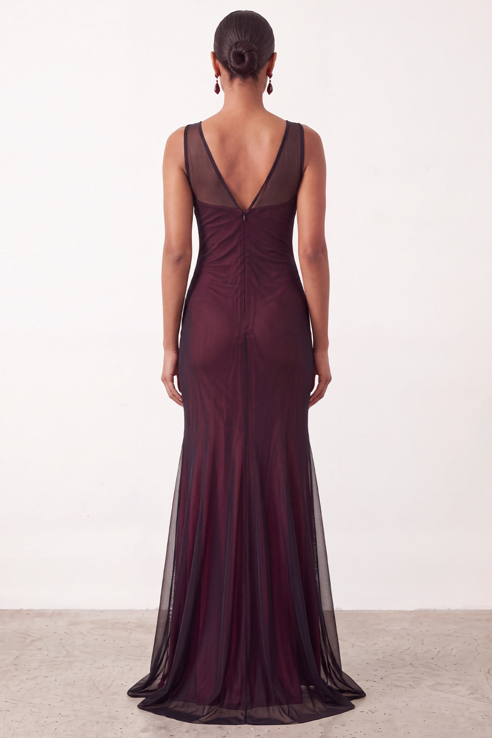 Mermaid V-Neck Black Red Tulle Long Holiday Party Dress