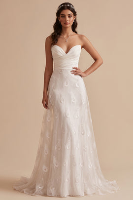 White Corset Sweetheart Ruched Sweep Train Wedding Dress with Embroidery