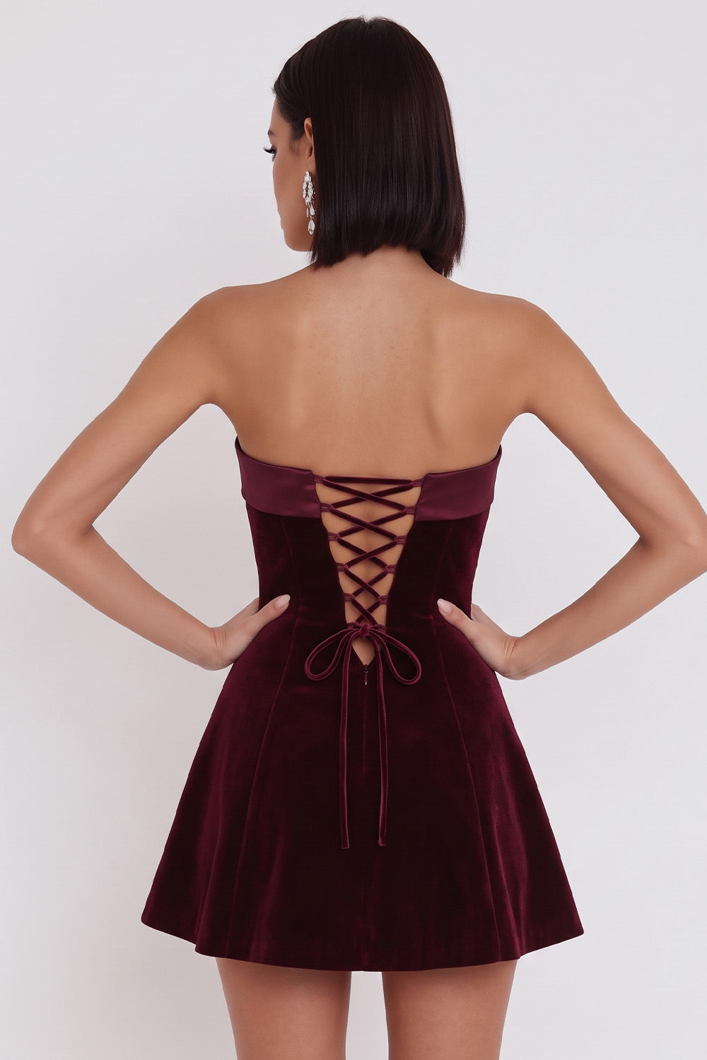 A-Line Strapless Simple Burgundy Velvet Short Cocktail Dress