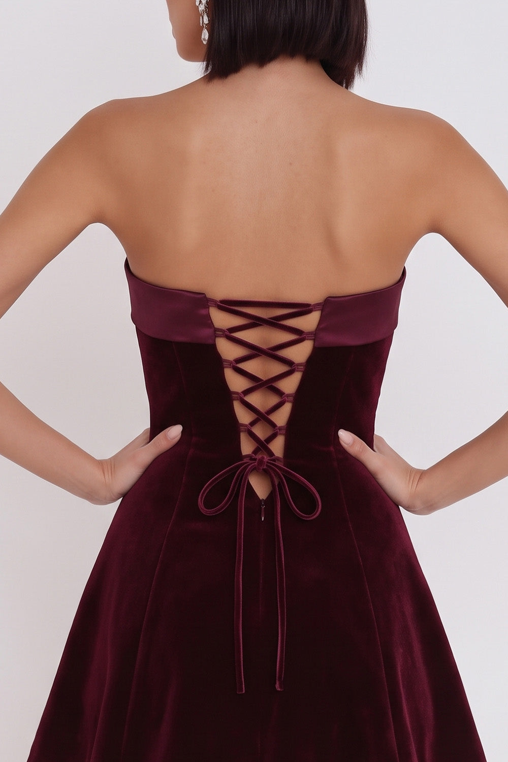 A-Line Strapless Simple Burgundy Velvet Short Cocktail Dress