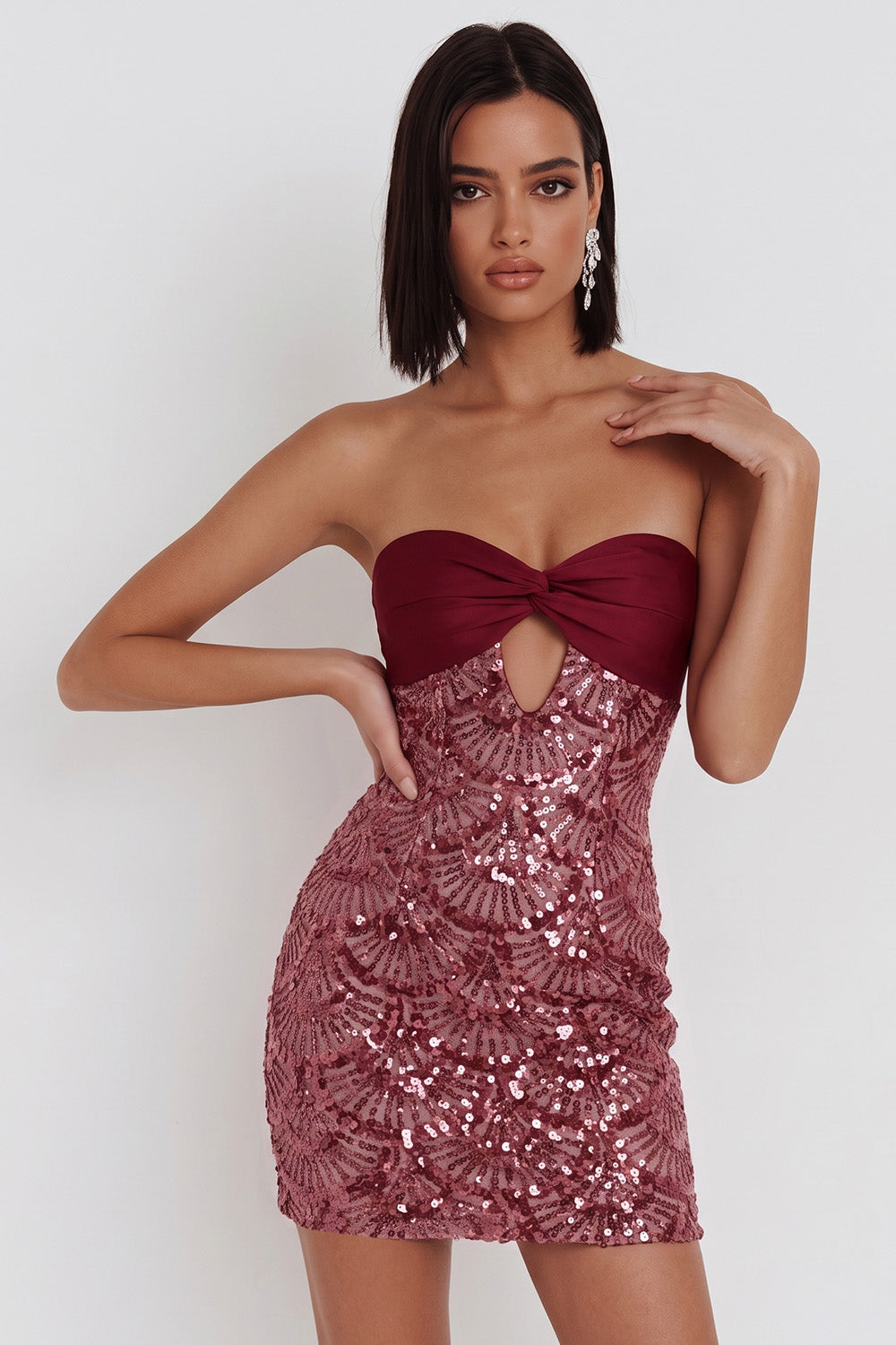 Sparkly Burgundy Sequin Tight Strapless Keyhole Short Cocktail Dress