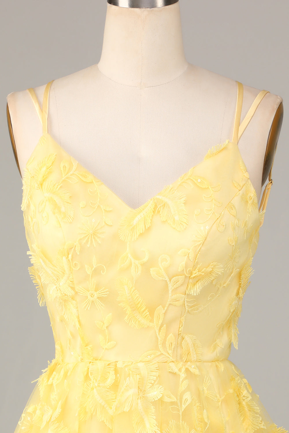 Yellow V Neck Tulle Backless Short Homecoming Dress With Appliques