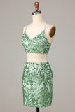 Two-Piece Spaghetti Straps Green Sequins Short Homecoming Dress