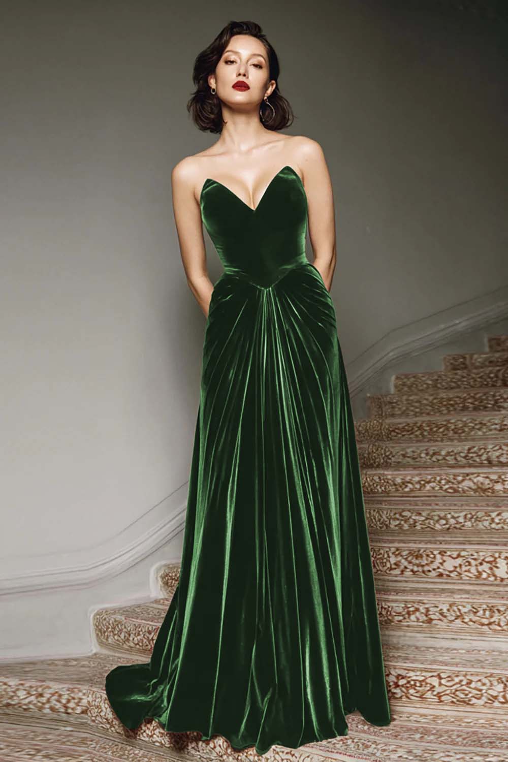 Zapaka Women Burgundy A Line Velvet Formal Dress Sweetheart Long Evening Dress, Dark Green / US26W