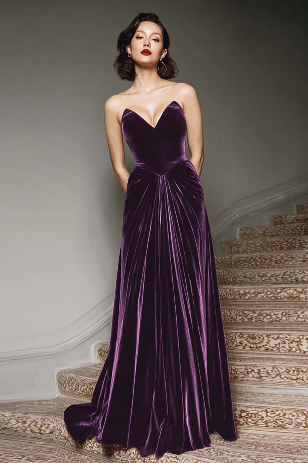 Zapaka Women Burgundy A Line Velvet Formal Dress Sweetheart Long Evening Dress, Plum / US18W