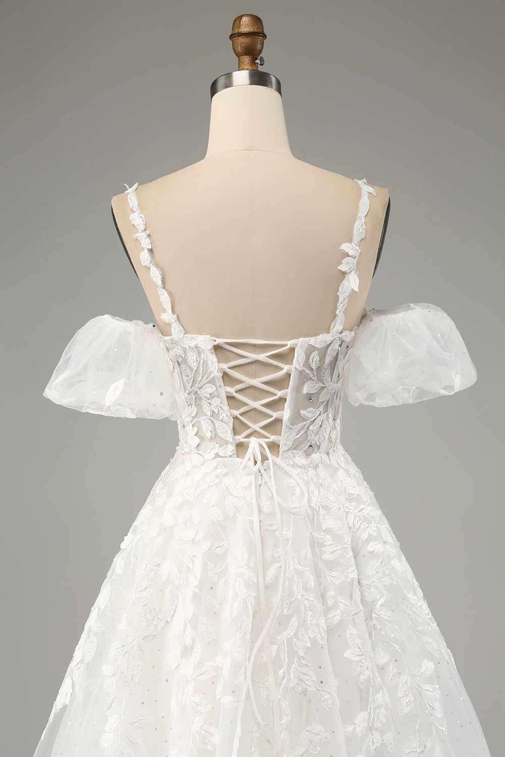 Zapakasa Women Ivory Bridal Dress A-Line Tulle Spaghetti Straps Wedding Dress with Appliques Zapakasa Women Ivory Bridal Dress A-Line Tulle Spaghetti Straps Wedding Dress with Appliques