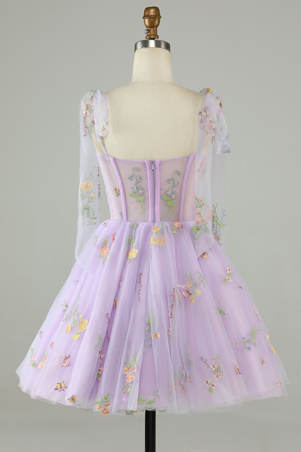 Spaghetti Straps Lavender Tulle Short Homecoming Dress with Embroidery
