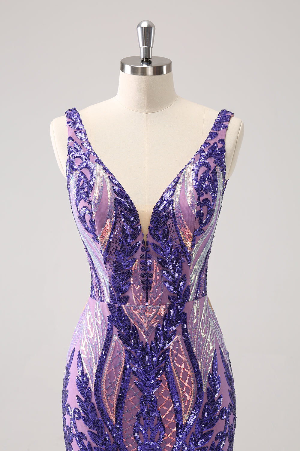 Zapaka Women Fuchsia Homecoming Dress with Sequins Glitter V-Neck Tight Backless Cocktail Dress, Dark Purple / US16W Zapaka Women Fuchsia Homecoming Dress with Sequins Glitter V-Neck Tight Backless Cocktail Dress, Dark Purple / US16W