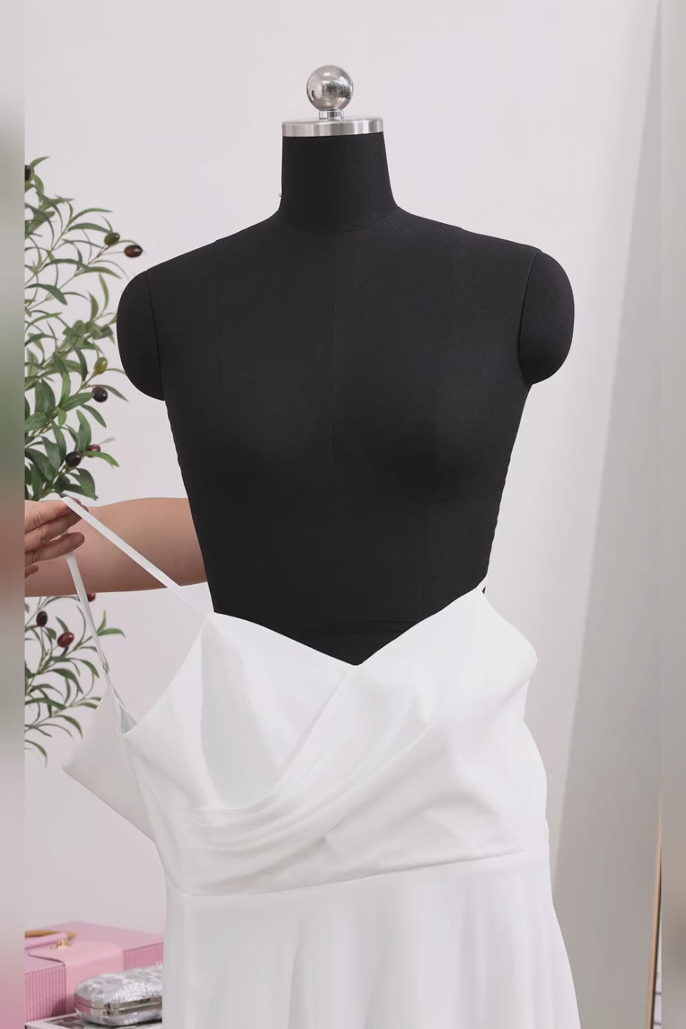 White Chiffon A Line Spaghetti Straps Midi Engagement Dress
