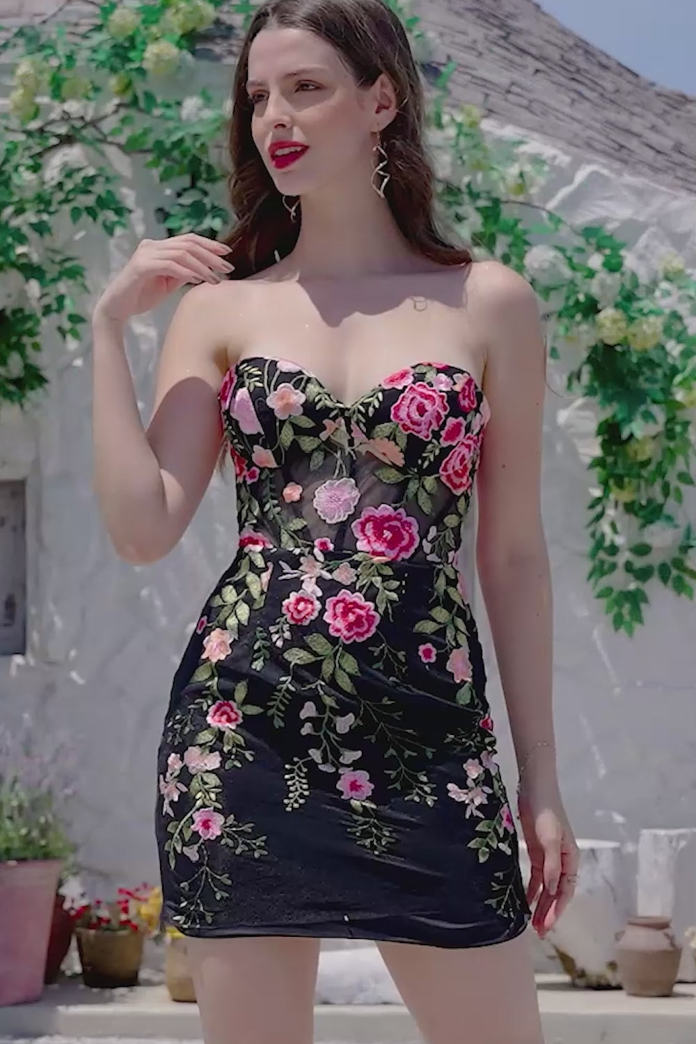 Sweetheart Green Backless Embroidery Tight Homecoming Dress