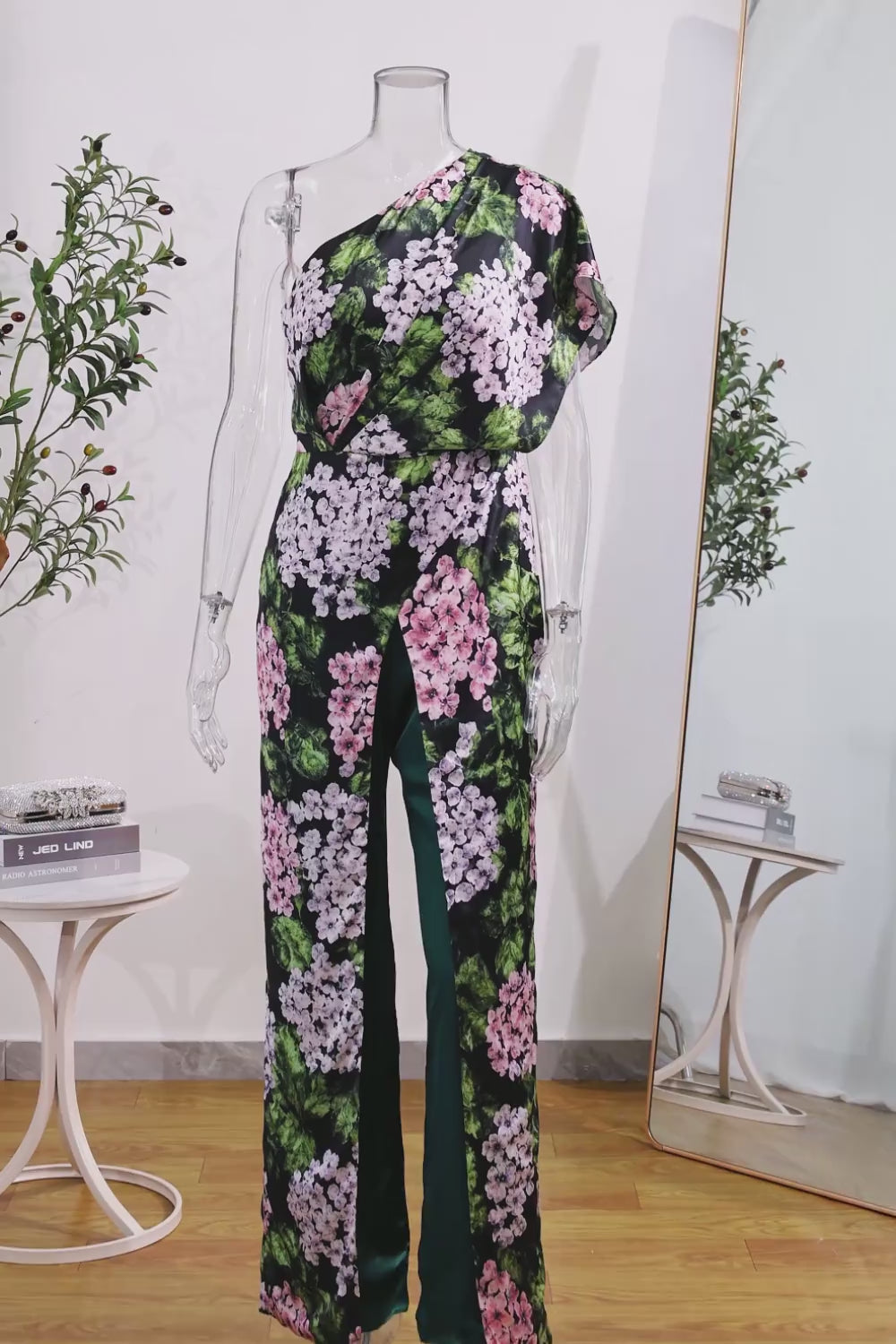 Dark Green Floral One Shoulder Long Mother of the Bride Pantsuits with Pockets