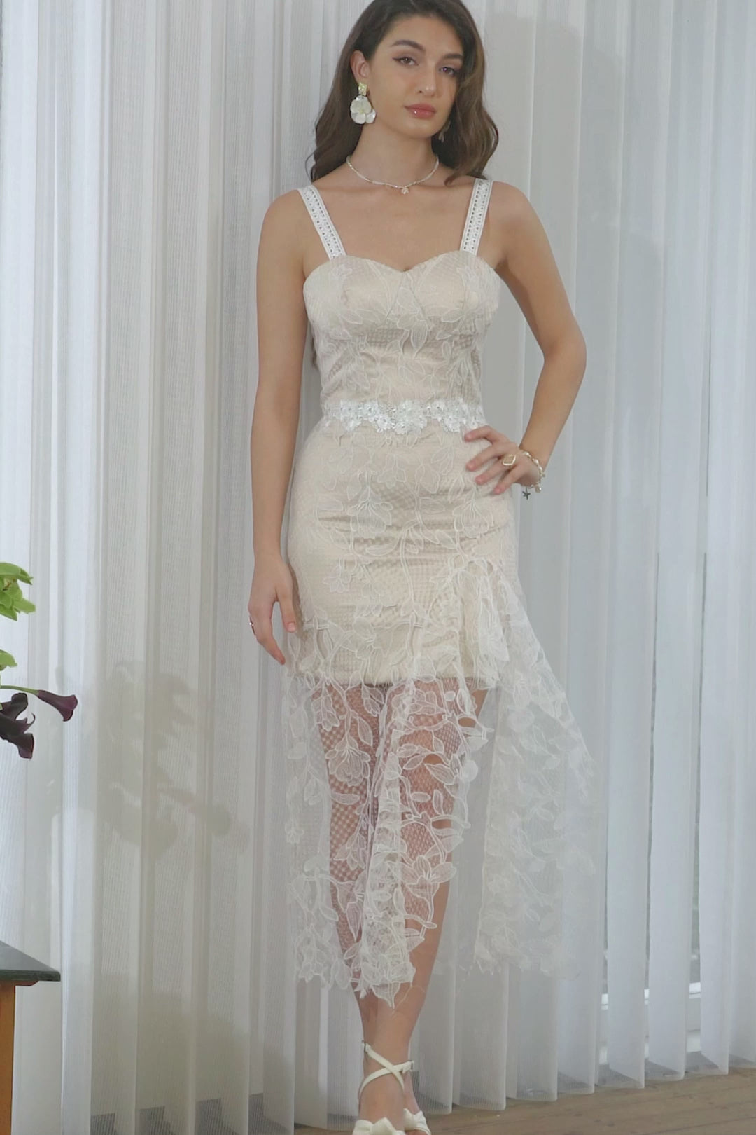 White Champagne Lace Ruffled Bodycon Engagement Party Dress