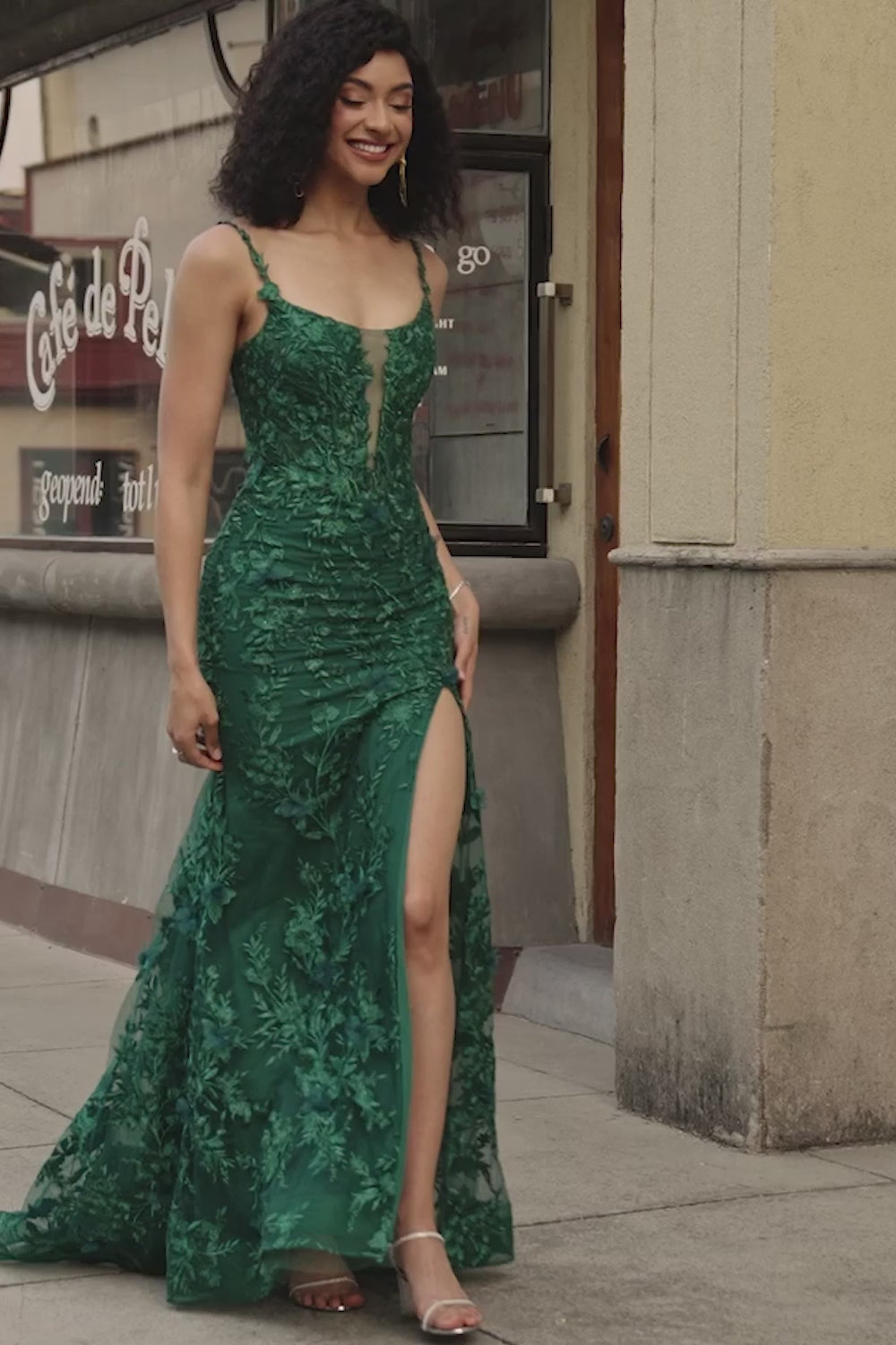Dark Green Mermaid Spaghetti Straps Long Prom Dress with Appliques