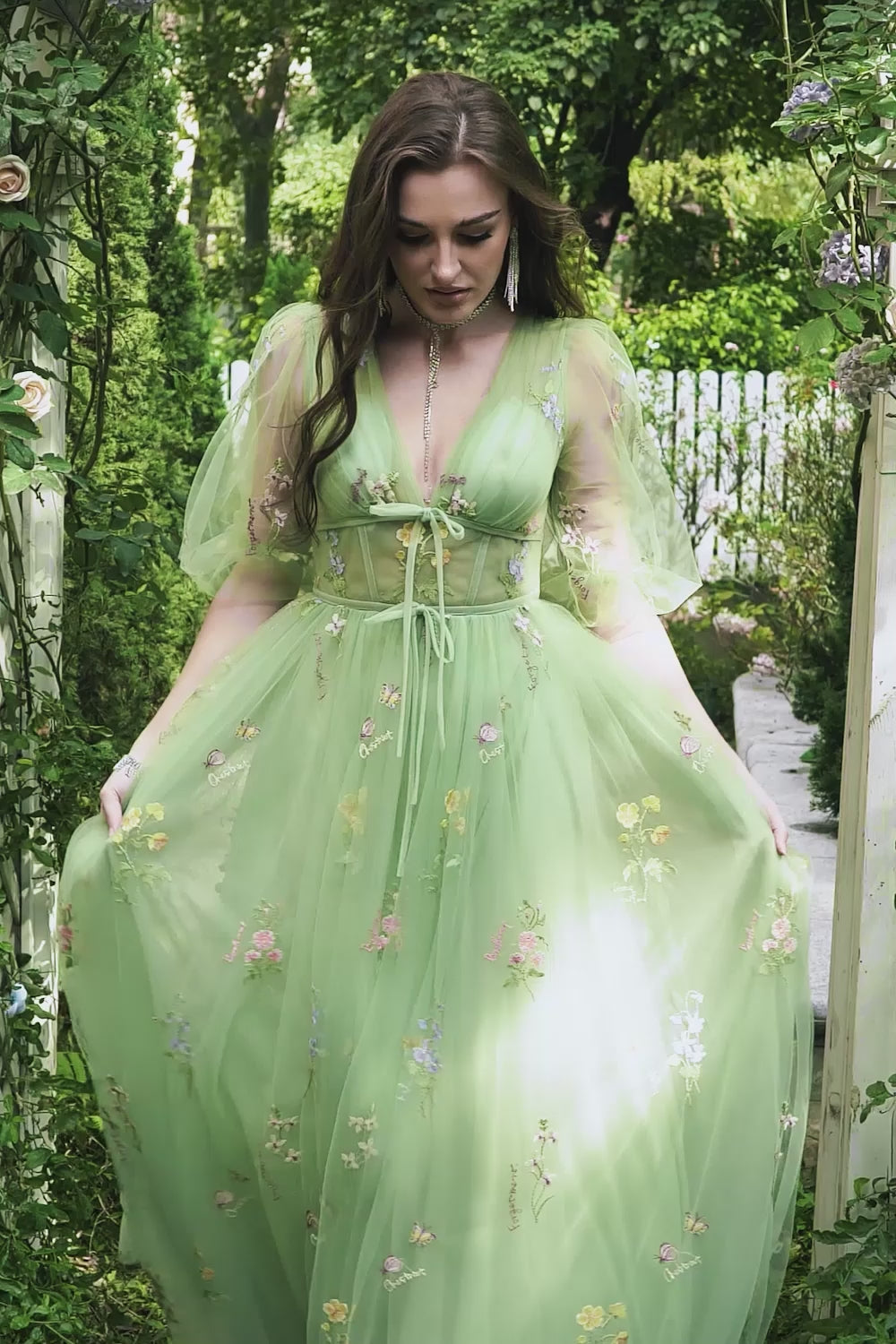 A-Line V-Neck Embroidery Green Long Prom Dress with Short Sleeves