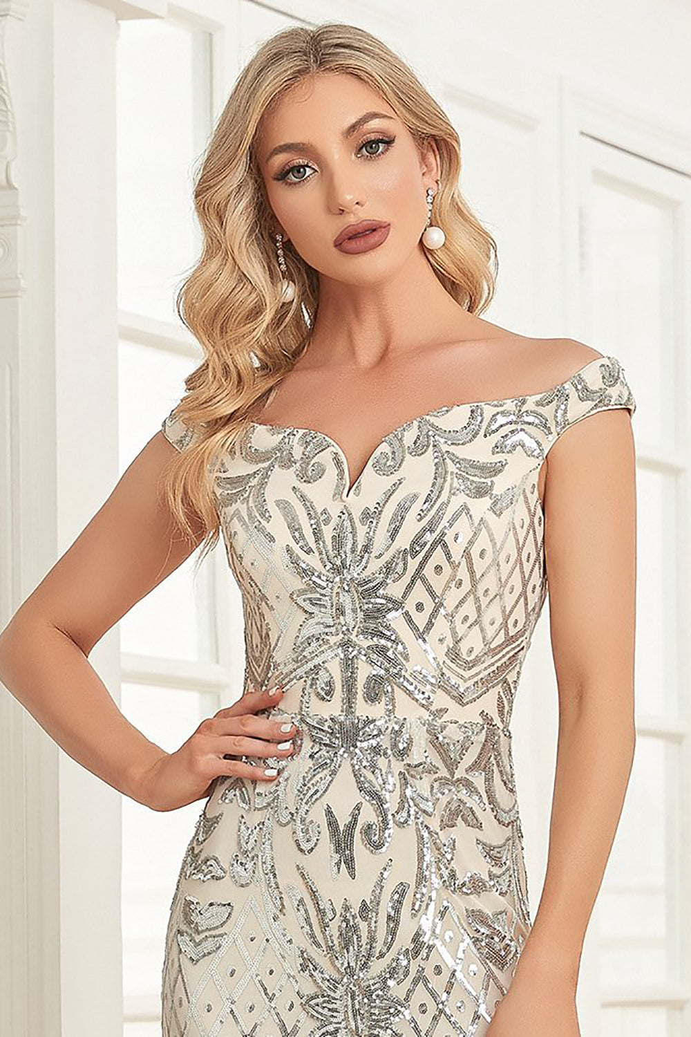 Off the Shoulder Mermaid Sparkly Sequin Holiday Party Dress