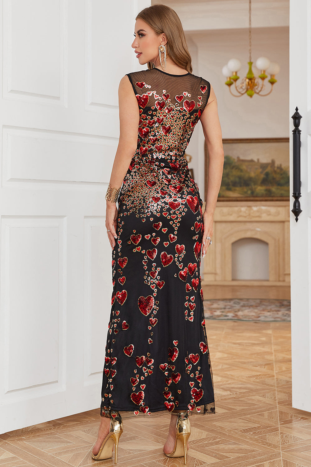 Sheath Round Neck Dark Green Love Heart Beaded Long Party Dress